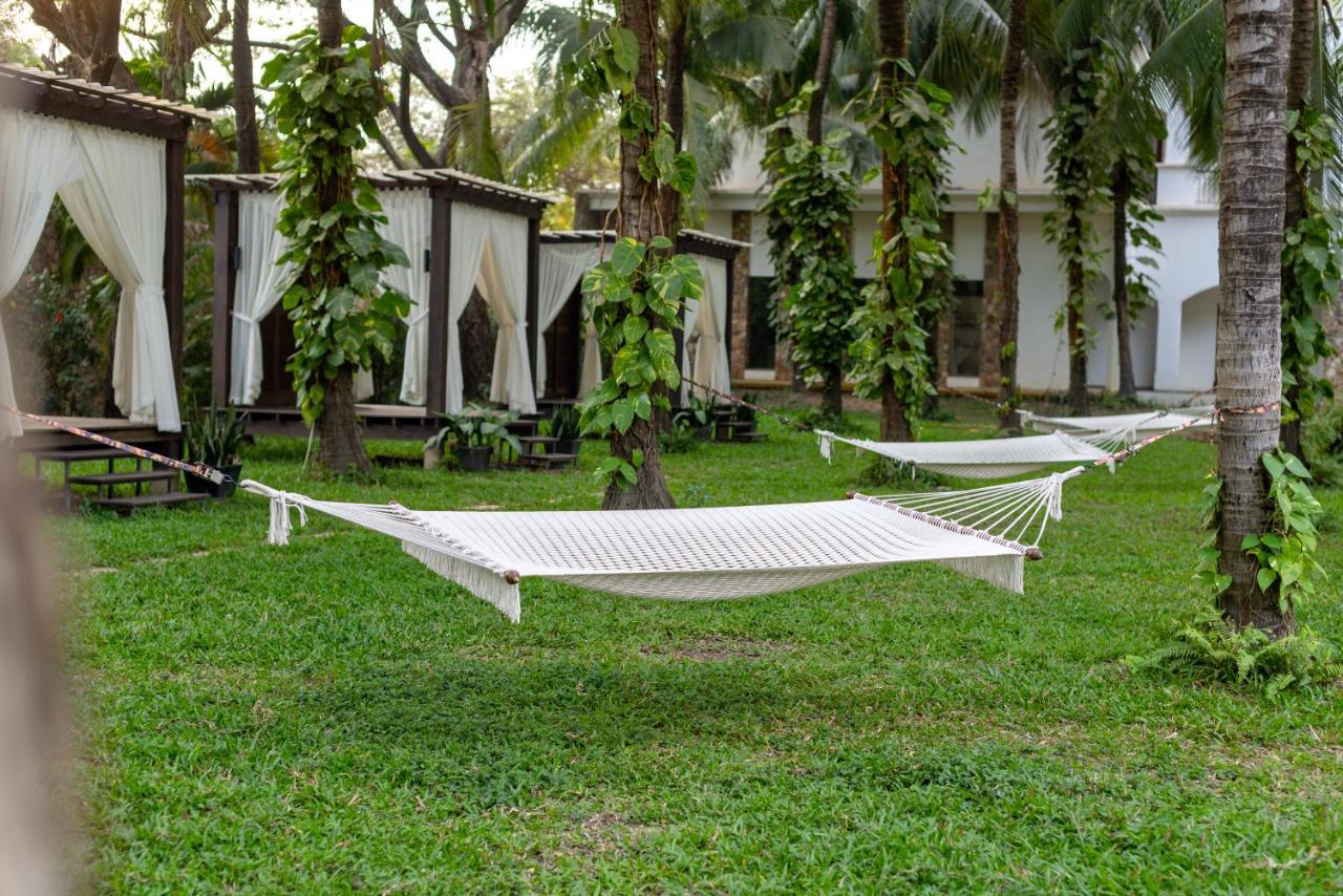 Lotus Blanc Hotel Siem Reap Luaran gambar